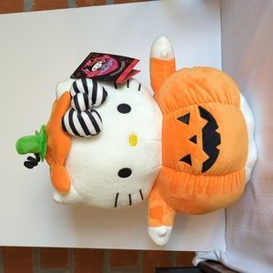 🎃Halloween Greeter Hello Kitty in Pumpkin Costume 13” Plush